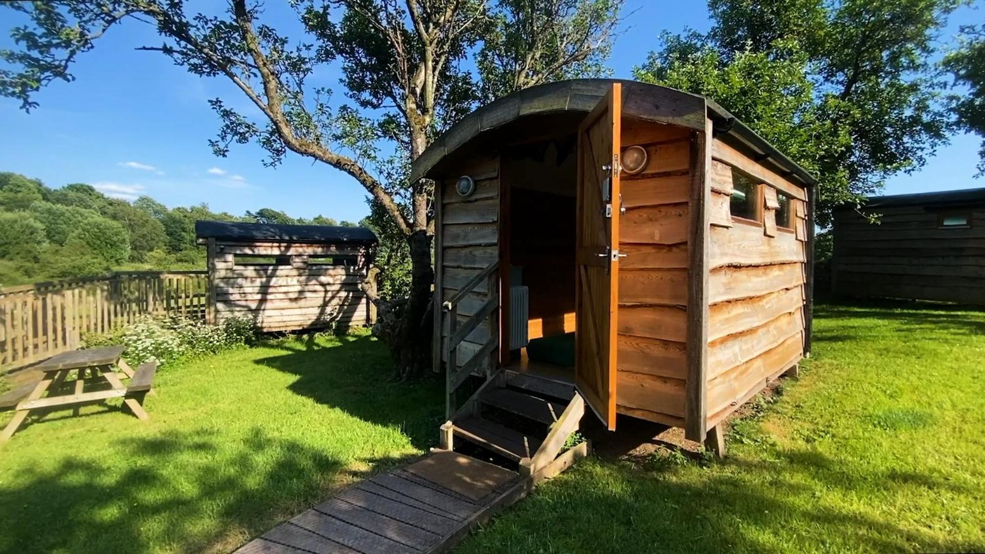 Orchard Hideaways Hotel Пенрит Екстериор снимка